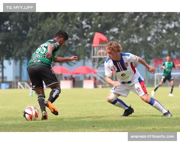 少帅赫内斯执教斯图加特成效 战术创新与青年培养 少帅赫内斯执教斯图加特成效 战术创新与青年培养